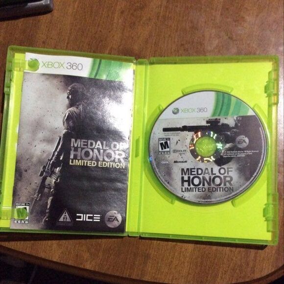 Medal Of Honor Limited Edition - Picture 3 of 3